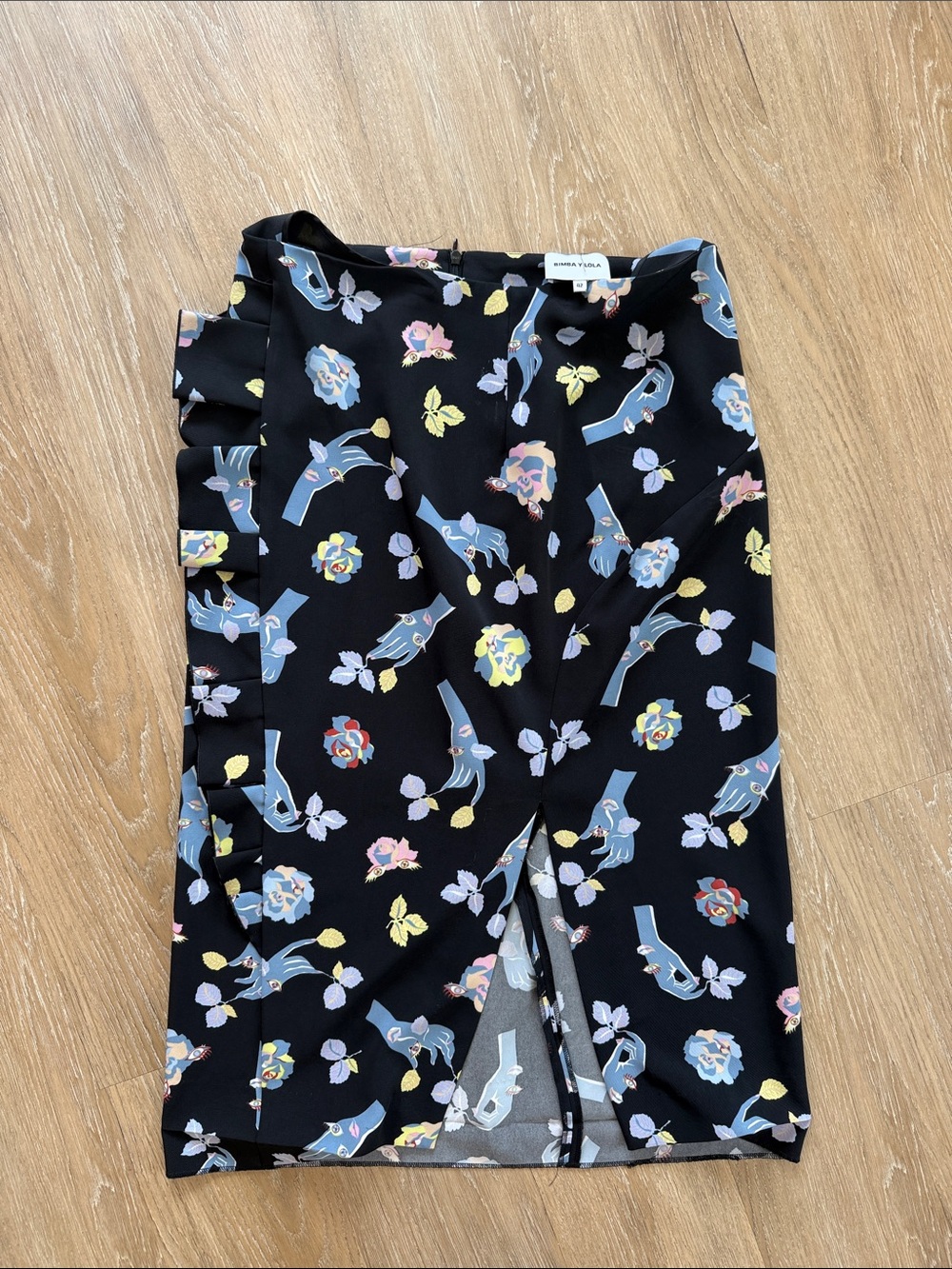 Bimba Y Lola Black Floral & Hand- Print Midi Skirt with Ruffle Side